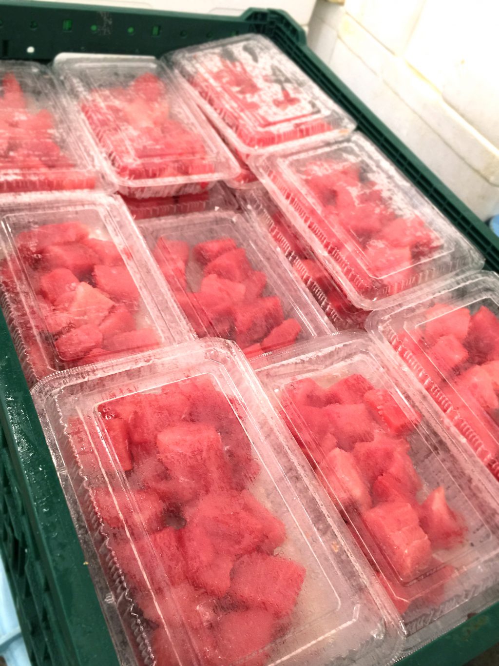 定番はマグロ 貝類 水ダコは5月から旬を迎えます 東京北魚 東久留米卸売市場 東久留米卸売市場協同組合 公式